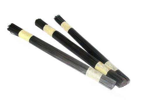 إنتاج طلاء طلاء الأسلاك ينبع أشجار عيد الميلاد الاصطناعية المساند أكاليل بولندا